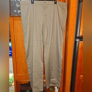 Unbranded Men's Tan Pants/Slacks In A Size 44x30. NWOT.